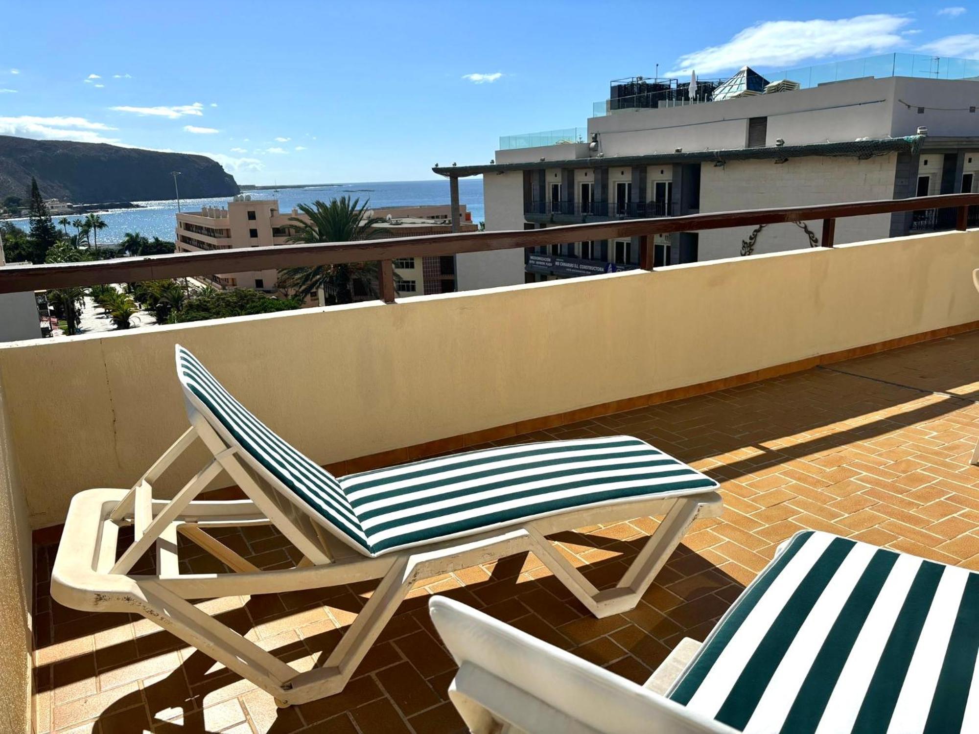 Seaview Apartment - Los Cristianos Лос Кристианос Екстериор снимка